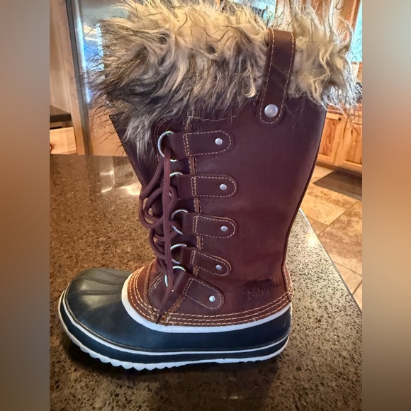 Sorel Joan of Arctic 64 size 7 winter boots - Picture 6 of 12